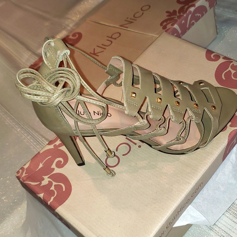 KLUB NICO New SANDAL Strappy Stiletto Heel Studs Lace Up Leather Women's 9, 11 - Picture 12 of 12